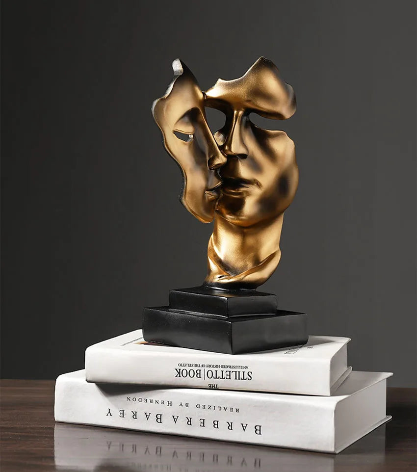 UHKA | Embracing Faces Sculpture – Twin-Face Bronze Art Object