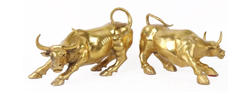 Golden Bull Figurine – Modern Resin Animal Ornament for Home Decor
