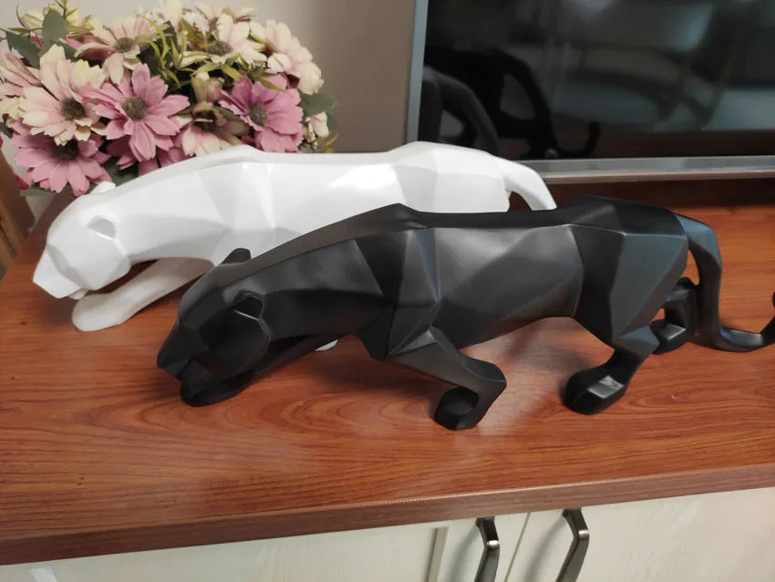 UHKA | Jaguar Large Figurine – Sculptural Animal Art Object