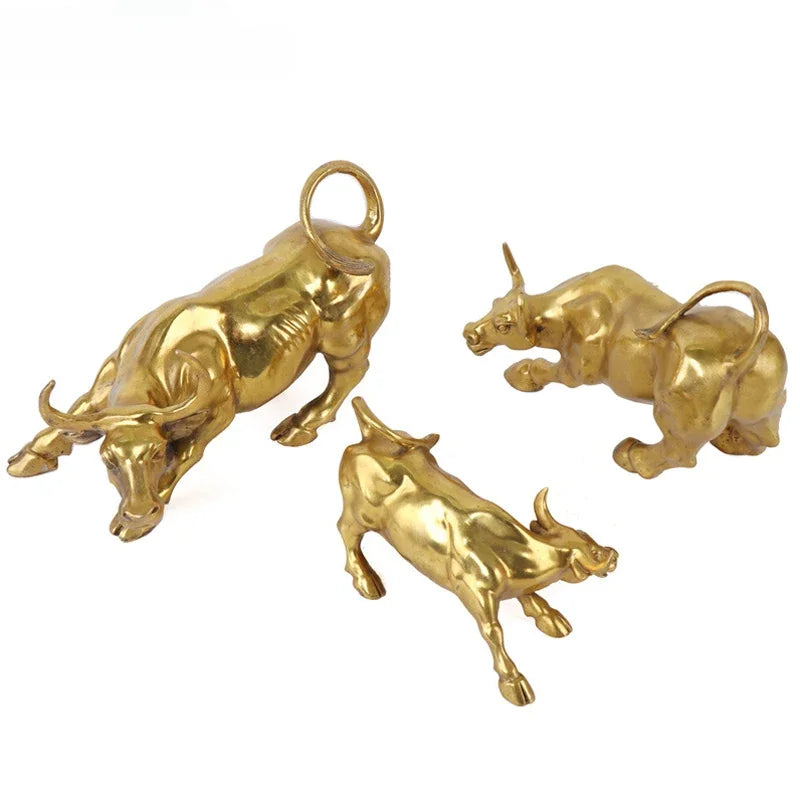 Golden Bull Figurine – Modern Resin Animal Ornament for Home Decor