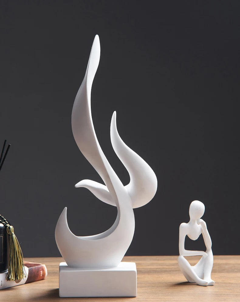 Abstract Flame Bird Sculpture – Modern Resin Home Decor Ornament