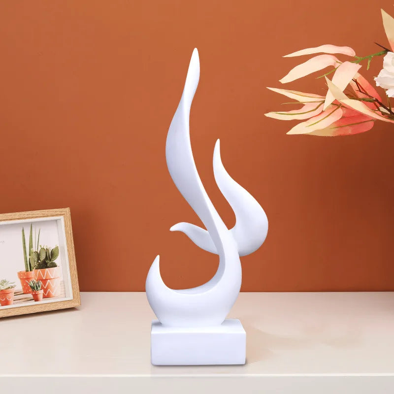 Abstract Flame Bird Sculpture – Modern Resin Home Decor Ornament