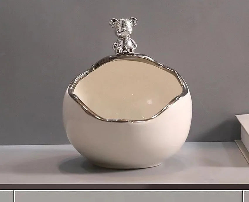 UHKA | Ceramic Bear Storage & Key Holder – Functional Minimal Art Object