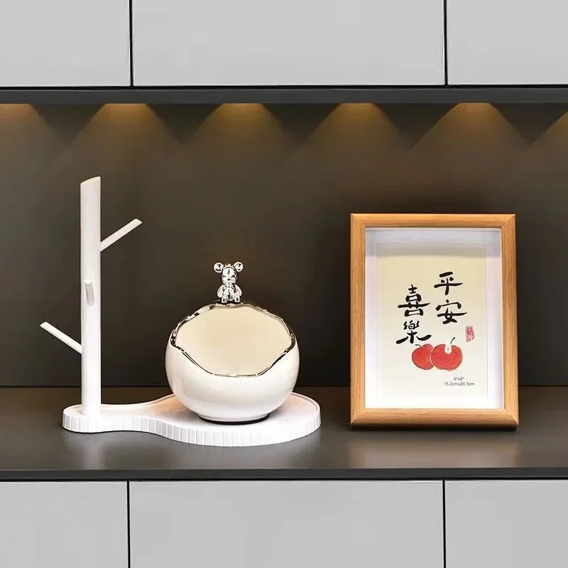 UHKA | Ceramic Bear Storage & Key Holder – Functional Minimal Art Object