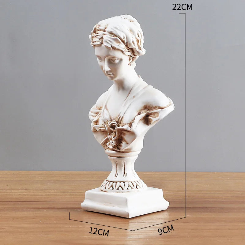 UHKA | Resin Venus Figurine – Classical Sculptural Art Object